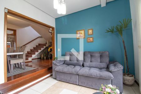 Sala de casa para alugar com 4 quartos, 340m² em Sarandi, Porto Alegre
