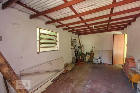 Garagem 2 de casa para alugar com 6 quartos, 650m² em Sarandi, Porto Alegre