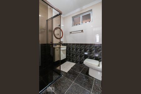 Banheiro do Corredor de apartamento para alugar com 3 quartos, 100m² em Alphaville Industrial, Barueri