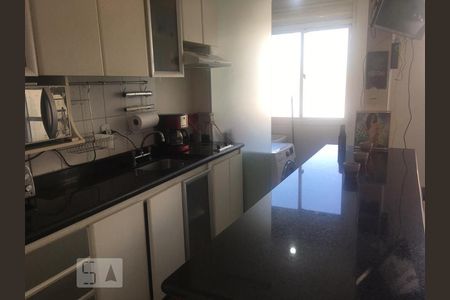 Cozinha de apartamento para alugar com 1 quarto, 52m² em Perdizes, São Paulo