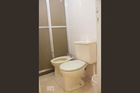 Banheiro Social de apartamento à venda com 1 quarto, 68m² em Barra da Tijuca, Rio de Janeiro