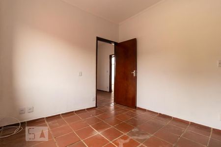 Quarto 01 de casa à venda com 3 quartos, 300m² em Jardim Madalena, Campinas
