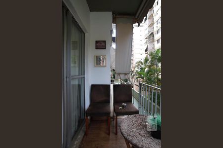 Varanda de apartamento para alugar com 2 quartos, 70m² em Tijuca, Rio de Janeiro