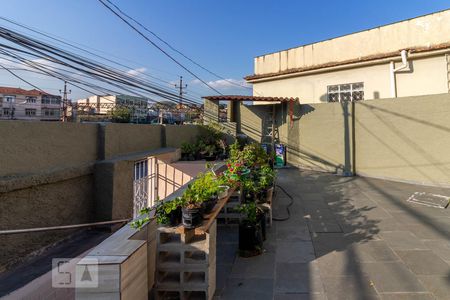 Varanda de casa para alugar com 1 quarto, 50m² em Quintino, Rio de Janeiro