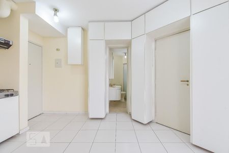 Sala/Cozinha de apartamento à venda com 1 quarto, 33m² em Bela Vista, São Paulo