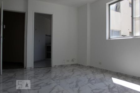 Sala  de apartamento para alugar com 1 quarto, 50m² em Jacarepaguá, Rio de Janeiro