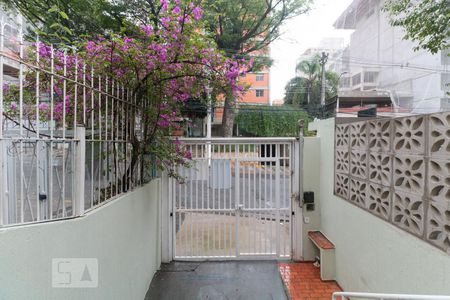 Vista de casa à venda com 2 quartos, 140m² em Pinheiros, São Paulo