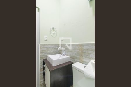 Banheiro da Suite de casa à venda com 3 quartos, 180m² em Jardim Cristiane, Santo André