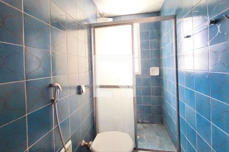 Banheiro de apartamento para alugar com 1 quarto, 50m² em Centro, Campinas