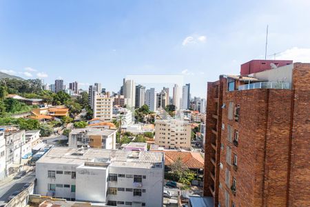 Vista da Sala de apartamento para alugar com 3 quartos, 70m² em Serra, Belo Horizonte