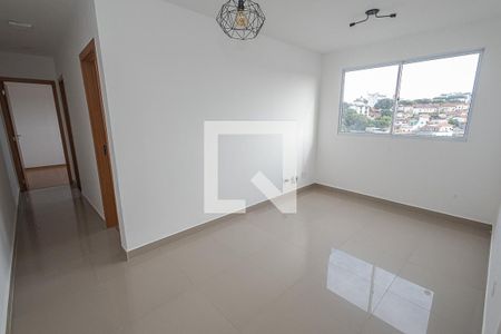 Sala de apartamento para alugar com 2 quartos, 48m² em Planalto, Belo Horizonte