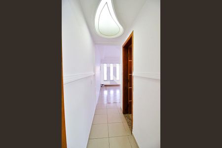 Corredor de casa à venda com 3 quartos, 122m² em Campestre, Santo André