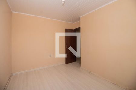 Quarto  de casa à venda com 2 quartos, 180m² em Rubem Berta, Porto Alegre