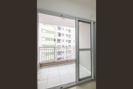 Sacada de apartamento à venda com 2 quartos, 45m² em Padroeira, Osasco