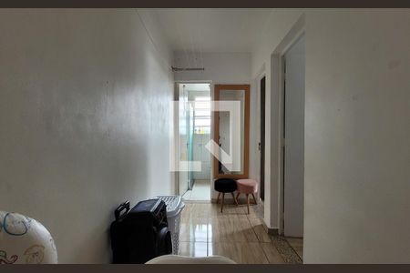 Corredor de apartamento para alugar com 2 quartos, 50m² em Parque das Nações, Santo André