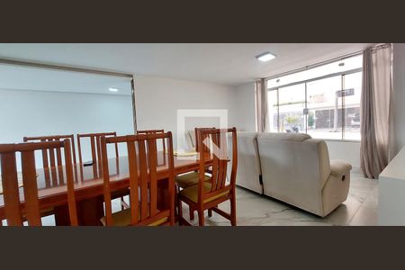 Sala de casa à venda com 3 quartos, 370m² em Campestre, Santo André