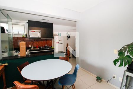 Sala de apartamento para alugar com 2 quartos, 75m² em Lourdes, Belo Horizonte