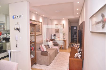 Detalhe Sala de apartamento à venda com 2 quartos, 68m² em Vila Pires, Santo André