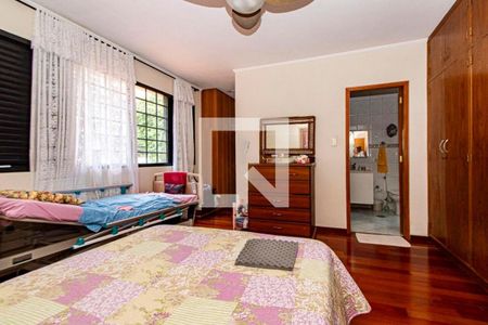 Casa à venda com 3 quartos, 230m² em Sumaré, São Paulo