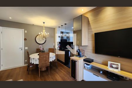 Sala de apartamento para alugar com 3 quartos, 77m² em Tamboré, Barueri