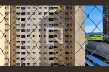 Vista da Sala de apartamento para alugar com 3 quartos, 77m² em Tamboré, Barueri