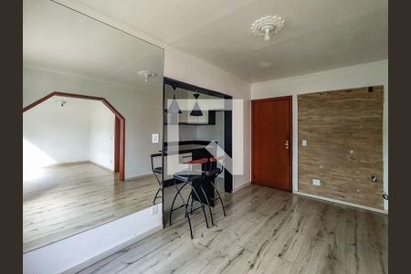 Sala de apartamento à venda com 2 quartos, 63m² em Santo Antônio, Porto Alegre