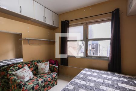 Sala/Quarto de apartamento para alugar com 1 quarto, 15m² em Centro Histórico, Porto Alegre