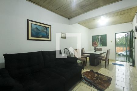 Sala de casa para alugar com 2 quartos, 90m² em Passo das Pedras, Porto Alegre