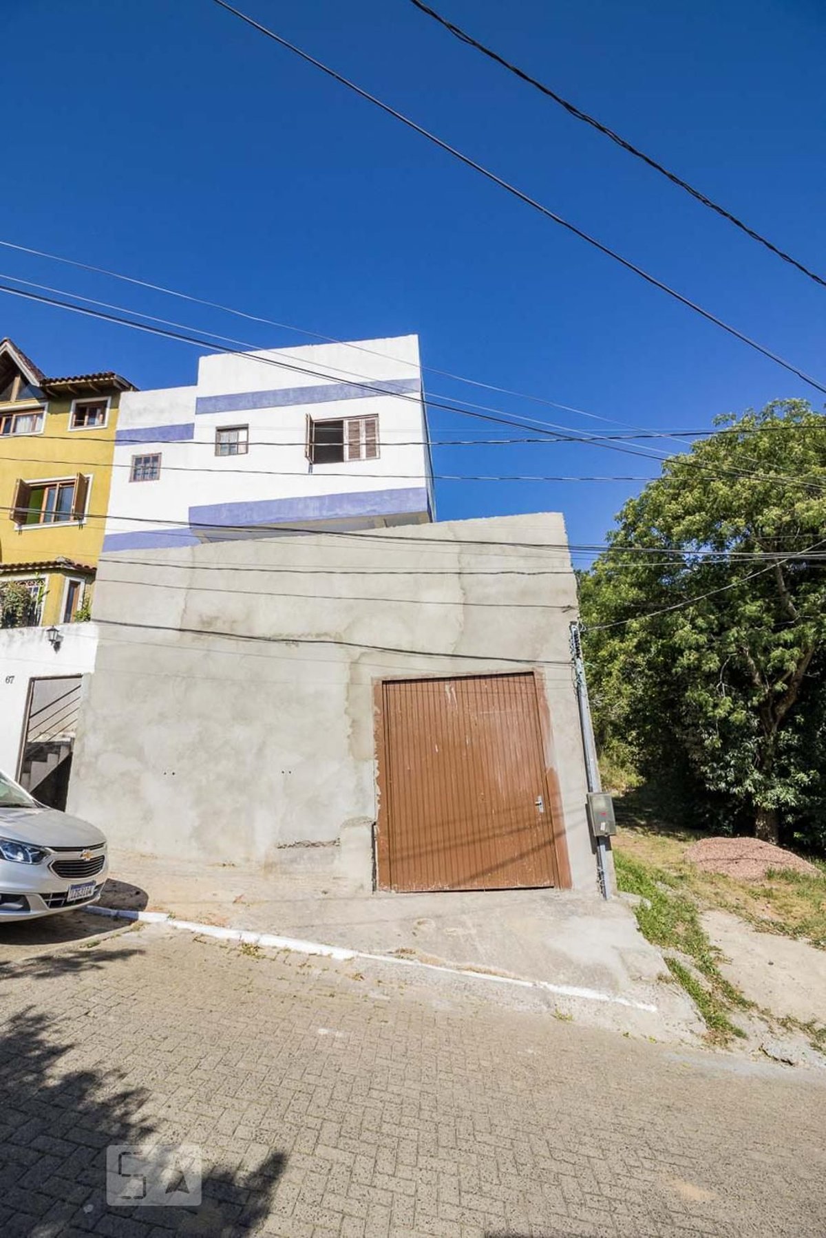 Condomínio em Avenida Vicente Monteggia 67 Cavalhada Porto Alegre