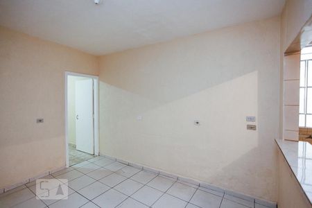 Sala de casa para alugar com 1 quarto, 50m² em Jardim Santa Mena, Guarulhos