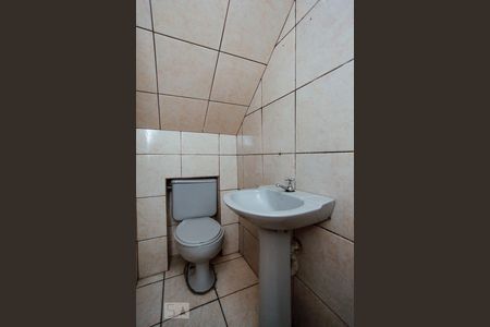 Banheiro de casa para alugar com 1 quarto, 50m² em Jardim Santa Mena, Guarulhos