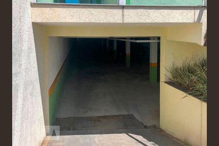 Garagem de casa para alugar com 2 quartos, 70m² em Vila Ré, São Paulo