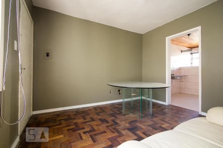 Sala de apartamento para alugar com 1 quarto, 75m² em Vila Ipiranga, Porto Alegre