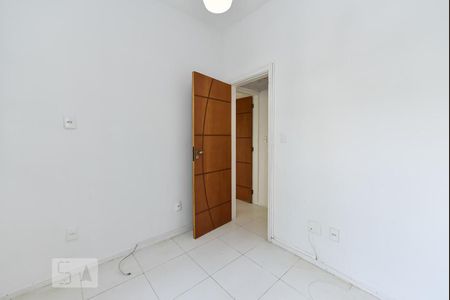 Quarto de apartamento para alugar com 2 quartos, 50m² em Jardim Botânico, Rio de Janeiro