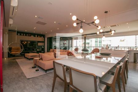 Sala de apartamento à venda com 3 quartos, 280m² em Vila Regente Feijó, São Paulo
