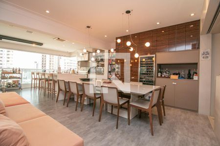 Sala de apartamento à venda com 3 quartos, 280m² em Vila Regente Feijó, São Paulo