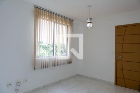 Sala de apartamento à venda com 3 quartos, 90m² em Castelo, Belo Horizonte