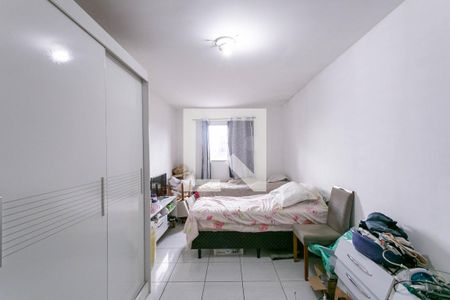 Quarto 1 de casa de condomínio à venda com 2 quartos, 70m² em Vila Araguaia, São Paulo