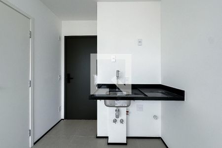 Cozinha de kitnet/studio para alugar com 1 quarto, 20m² em Água Branca, São Paulo