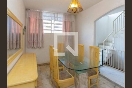 Casa à venda com 3 quartos, 151m² em Parque Colonial, São Paulo
