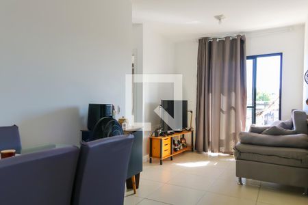 Sala de apartamento para alugar com 2 quartos, 56m² em Del Castilho, Rio de Janeiro