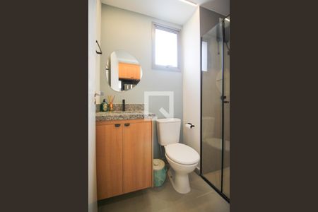 Banheiro de kitnet/studio para alugar com 1 quarto, 26m² em Vila Olímpia, São Paulo
