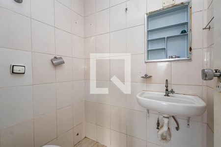 Banheiro de kitnet/studio à venda com 1 quarto, 28m² em Bela Vista, São Paulo