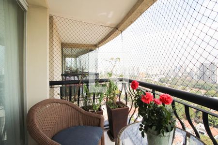 Varanda de apartamento à venda com 3 quartos, 189m² em Indianópolis, São Paulo