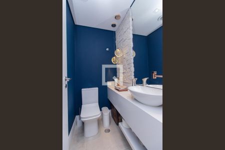 Lavabo de apartamento para alugar com 3 quartos, 124m² em Aclimação, São Paulo