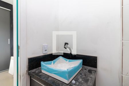 Banheiro Social de apartamento para alugar com 1 quarto, 33m² em Santana, São Paulo