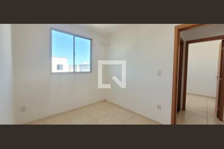 Quarto de apartamento para alugar com 2 quartos, 44m² em Santa Cruz, Rio de Janeiro