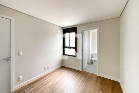 Suite 1 de apartamento para alugar com 2 quartos, 90m² em Santa Efigênia, Belo Horizonte