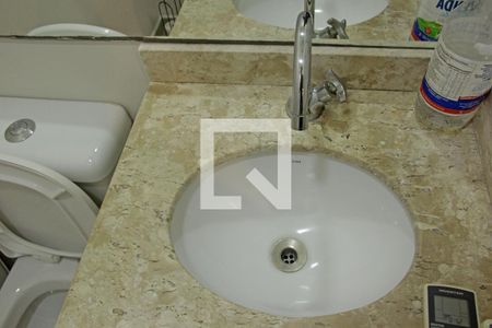 Lavabo de apartamento para alugar com 2 quartos, 104m² em Ponta da Praia, Santos