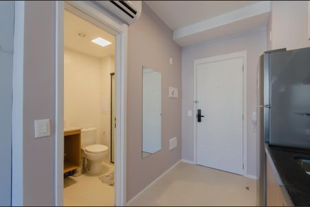 Cozinha de kitnet/studio para alugar com 1 quarto, 24m² em Vila Mariana, São Paulo